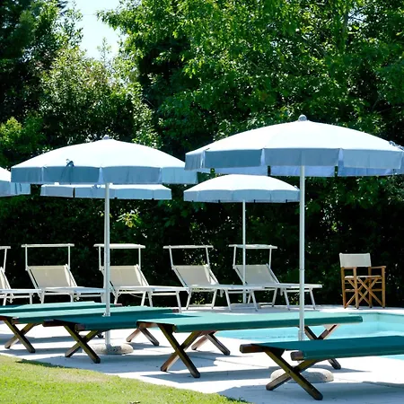 Casa Fontanino Bed & Breakfast 4*