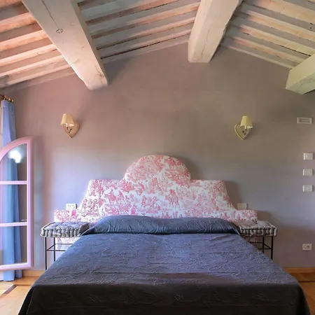 Casa Fontanino Bed & Breakfast 3*